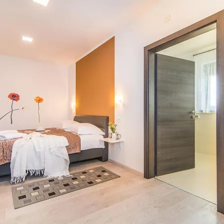 Beautiful In With Swimming Pool Villa