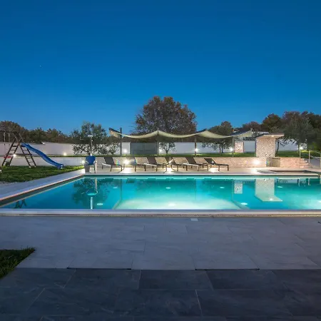 Beautiful In With Swimming Pool * Vrsar